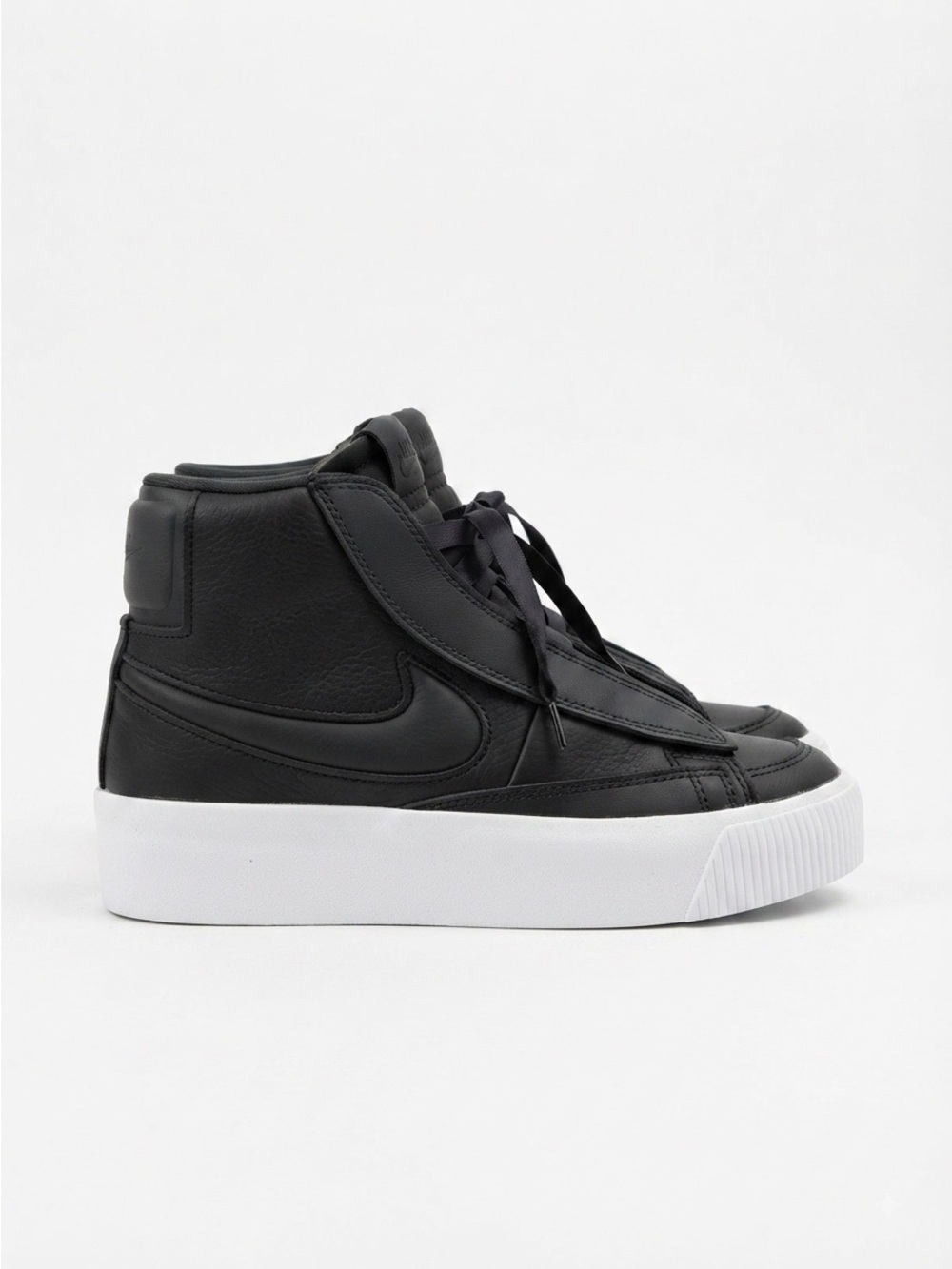 Nike Blazer Mid Victory Black White Sneakers DR5485-001 Women’s Size 5